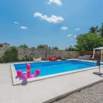 Scuola Roveria Country House With Pool