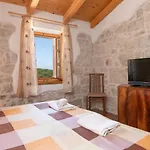 Villa Pelizzar