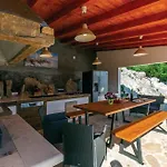 Villa Elia