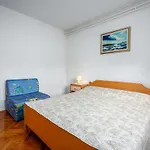 Ferucio House With Apartments