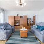 Apartment Paola For Max 7 Pax With 3 Bedrooms Large Garden And Spacious Balconies Overlooking The Sea