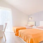Jasna House