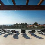 Luxurious Villa Dalma