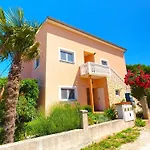 Apartments Valbandon 1008