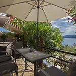 Modern 2 Bdr & 2 Bathroom App With Sea View, 077