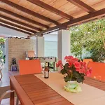 Holiday House Pineta - Fazana, Sea View & Mini Wellness