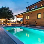 Villa Veronica With Great Sea View & Private Pool - Calm & Relax Holidays In Istria