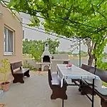 House Dama 1691