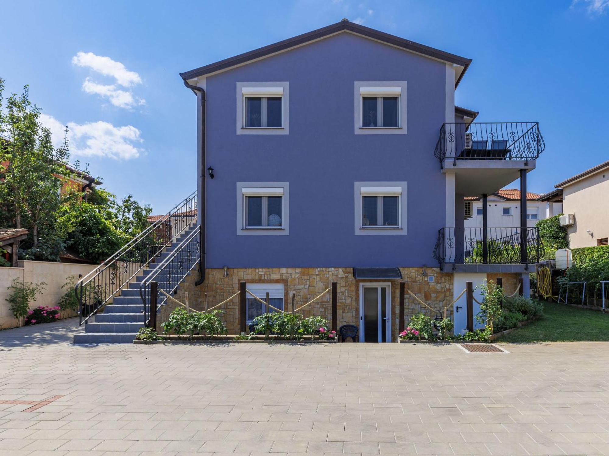Vanessa By Interhome Umag