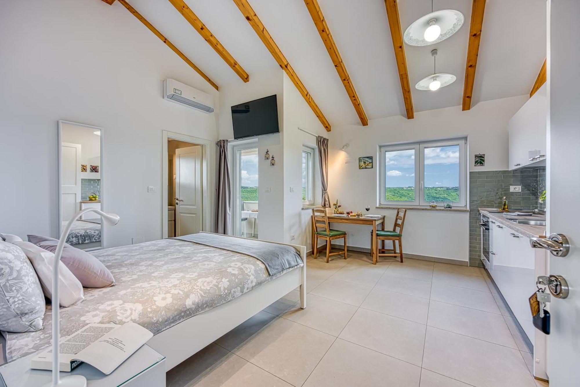 Apartment Lovor - To Relax In Greenery & Explore Istria *