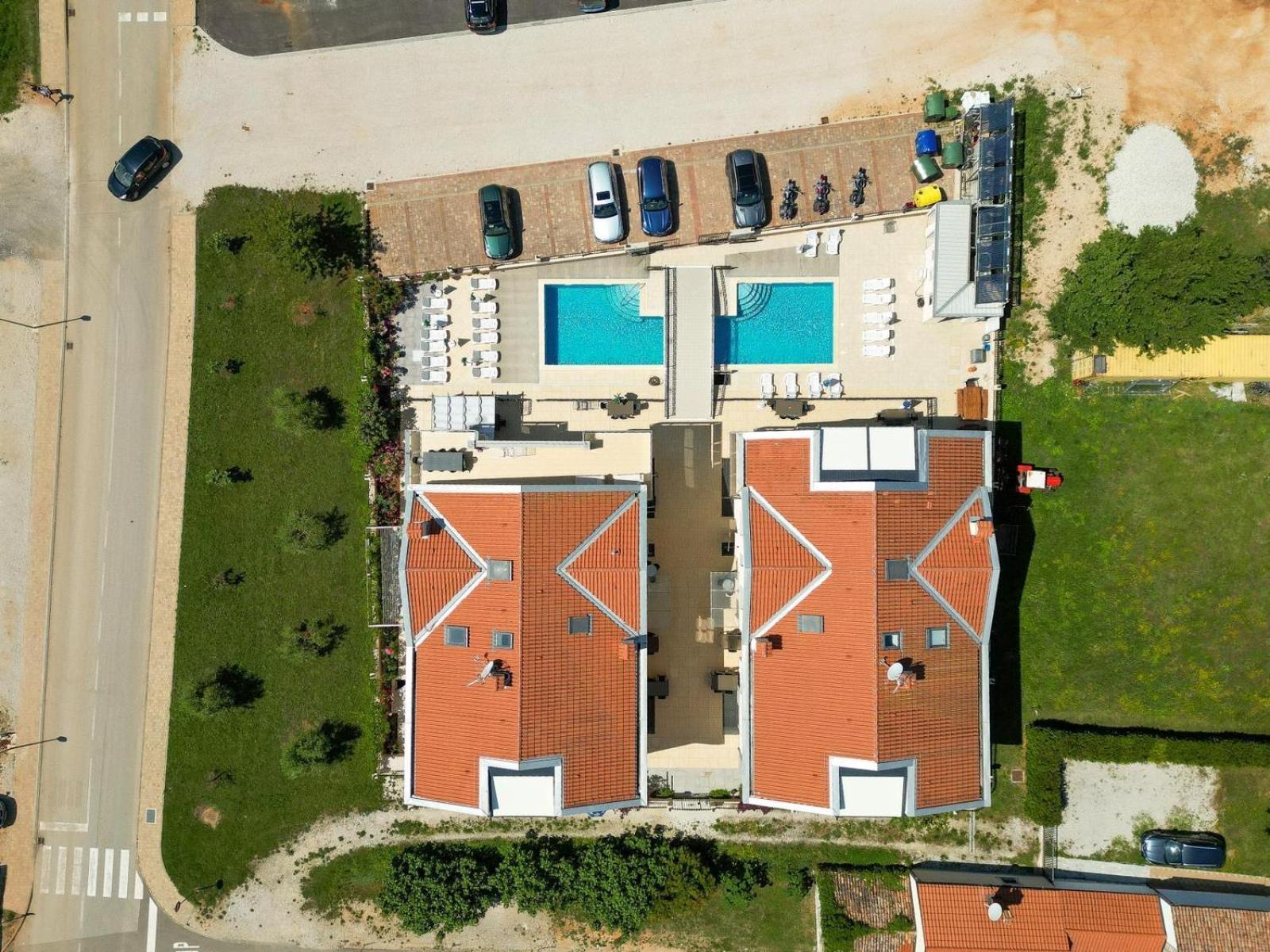 With Pool