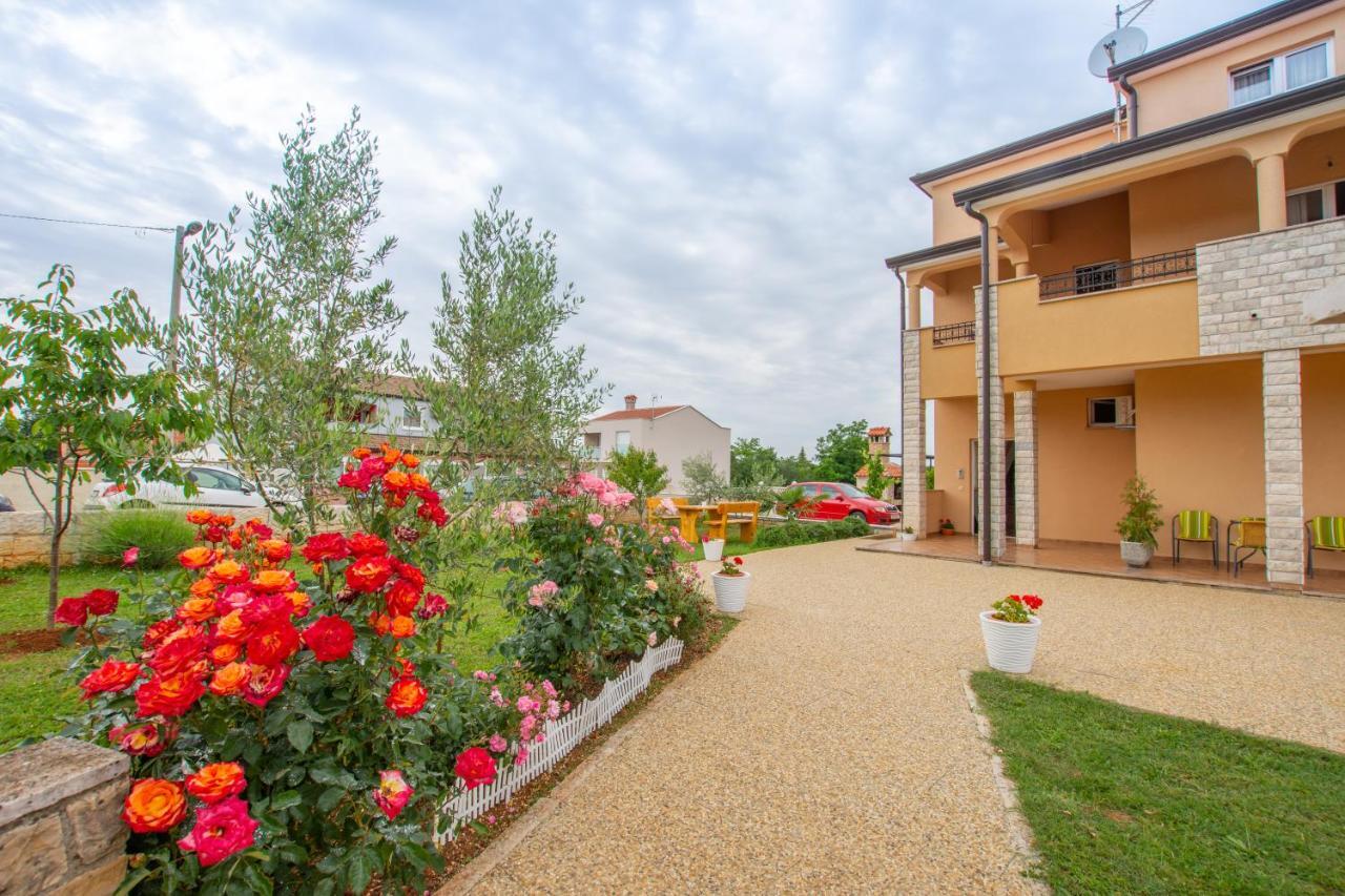 Apartment Lavanda 2 *