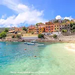 Villa David - New - First Renting - For 9 Person
