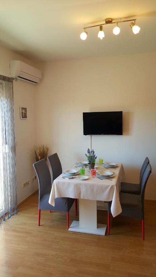 Apartman Mery Stinjan * Pula