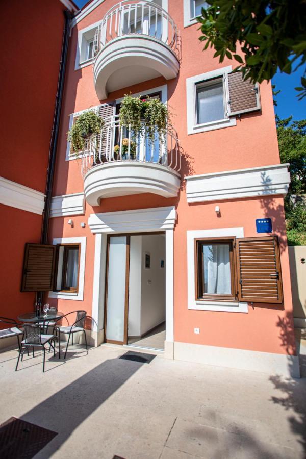 Iva Apartamento *