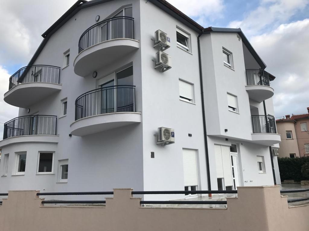 Apartment Orhidea Medulin