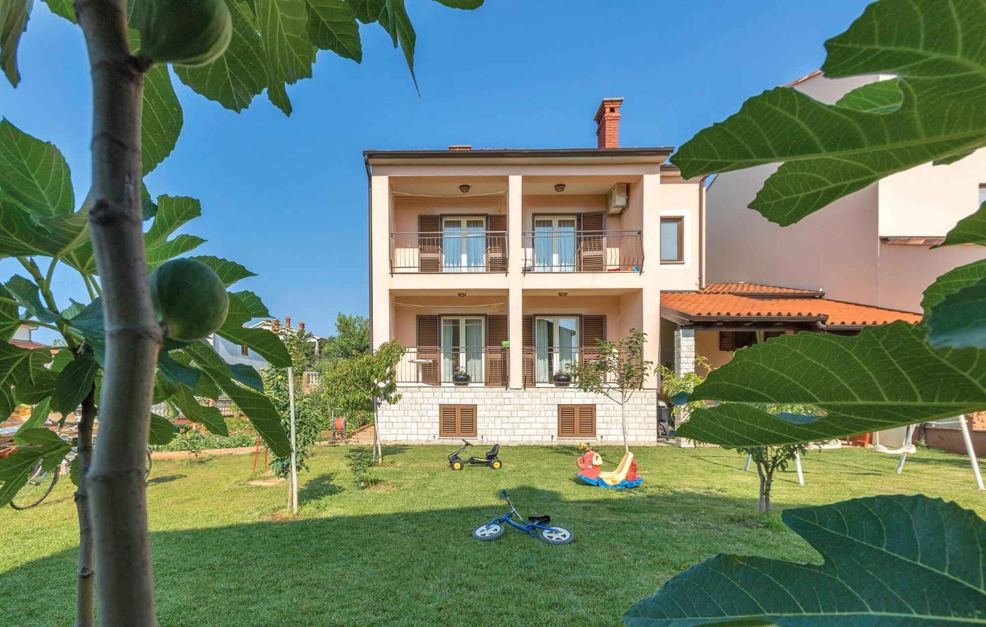 2 Bedroom Cozy In * Pula