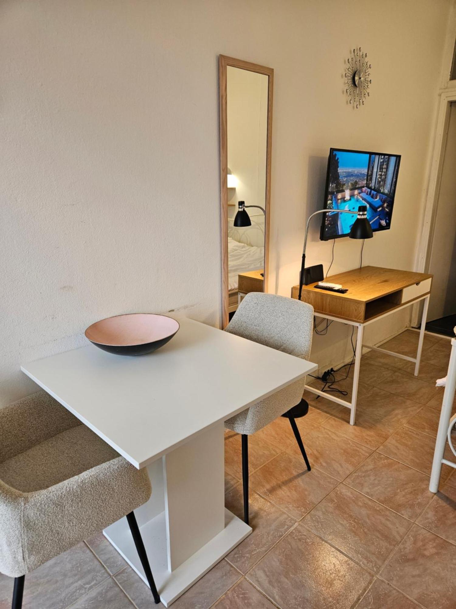 Apartament For Two *