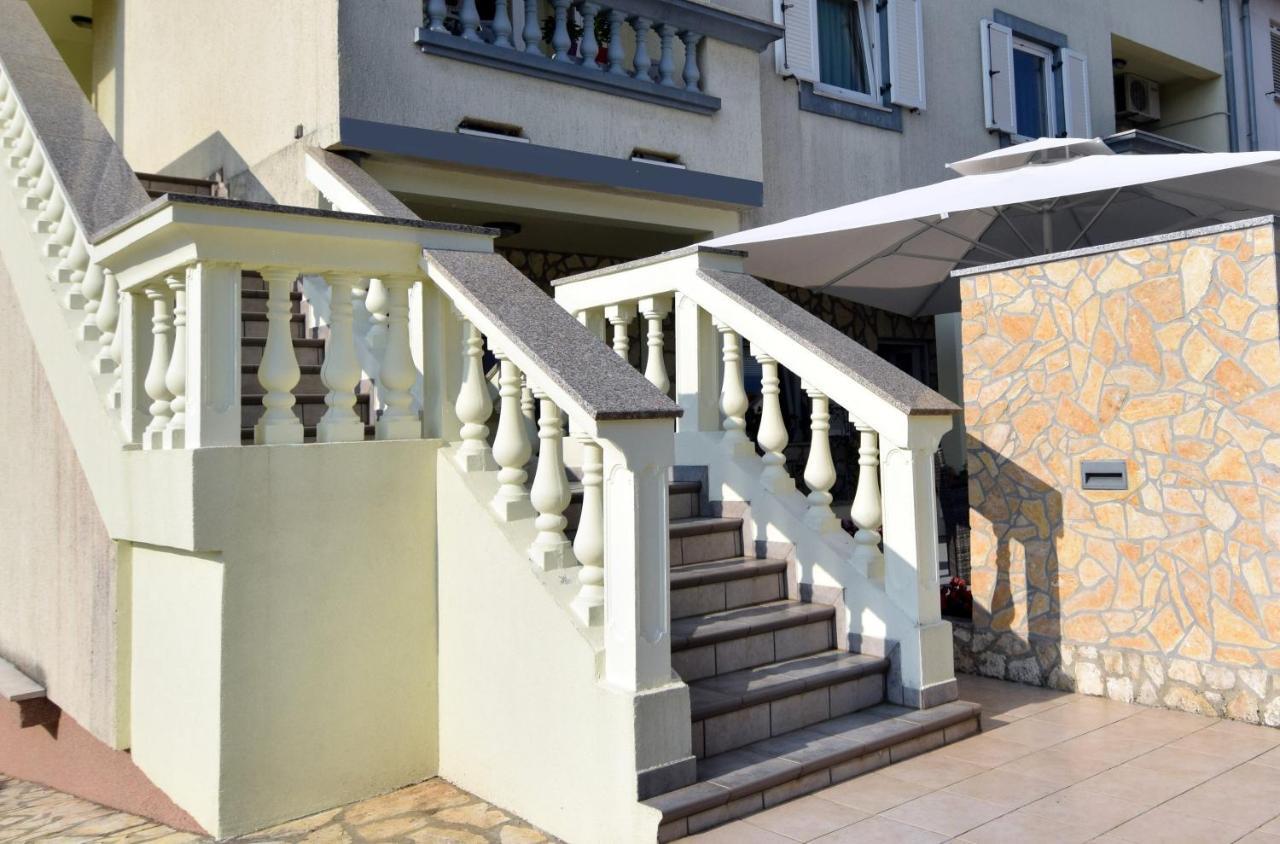 Πανσιόν Zagora 3*