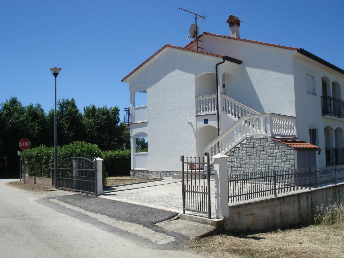 Gostinjska kuća Pejo 3*