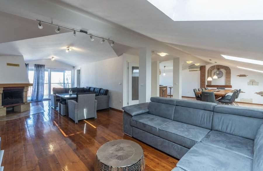 Gasthof Penthouse Lorena *